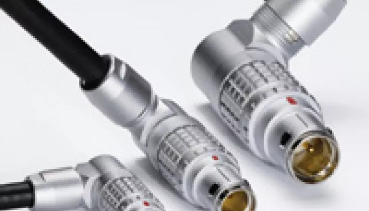 ip68 anglissimo plug