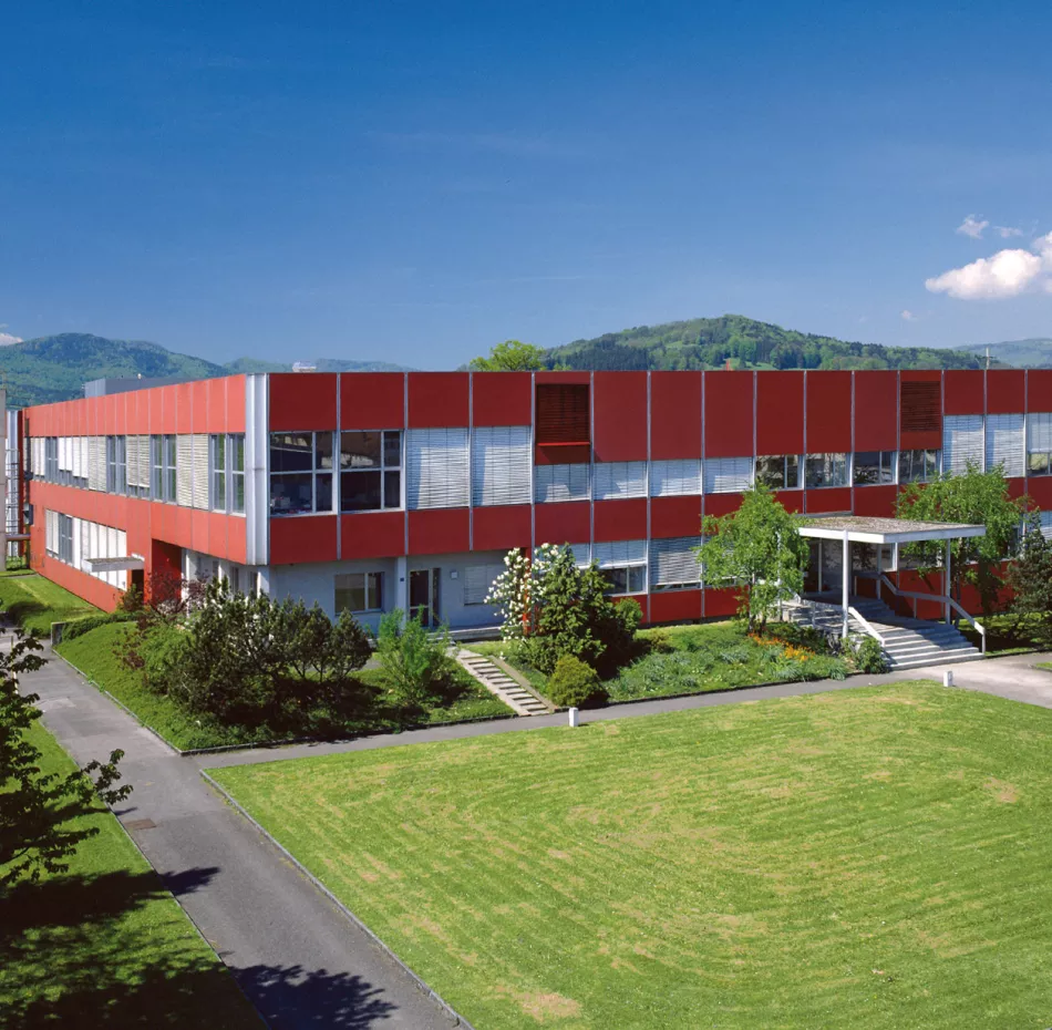 LEMO 5 building