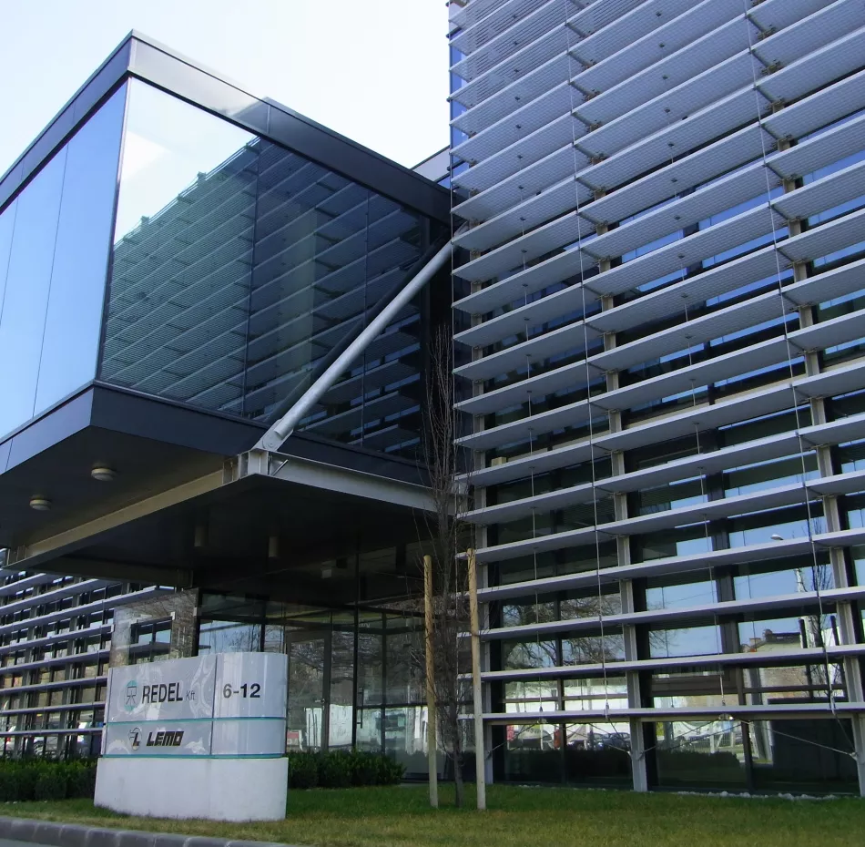 REDEL KFT building 